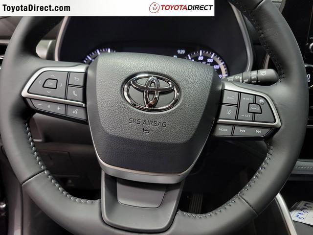 new 2024 Toyota Highlander car, priced at $44,828
