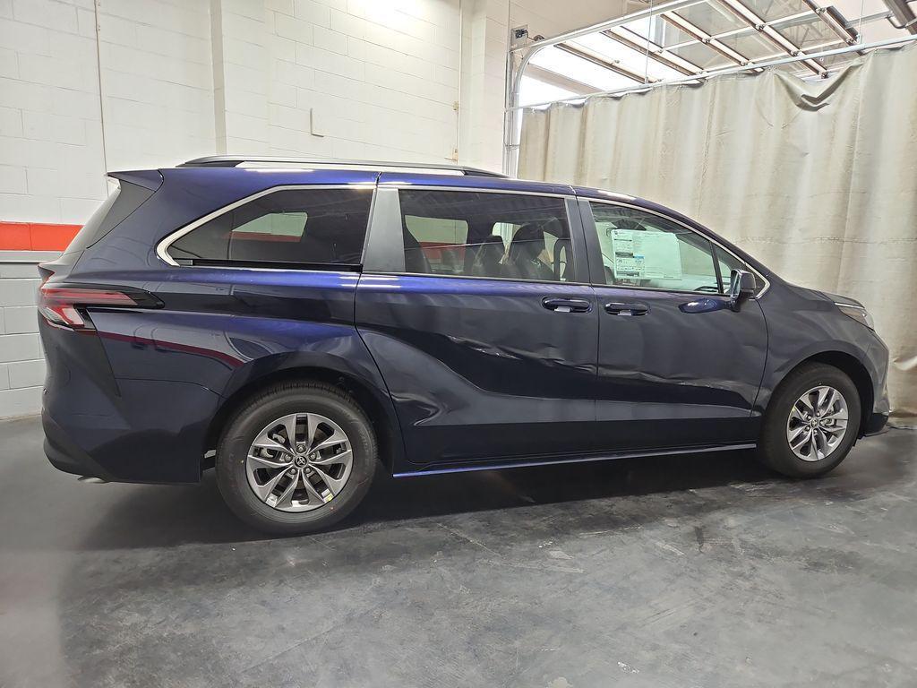 new 2025 Toyota Sienna car, priced at $41,465