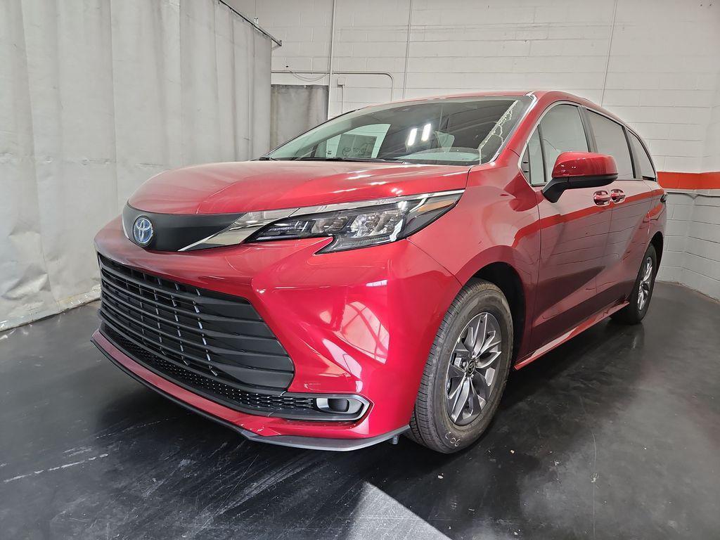 new 2025 Toyota Sienna car, priced at $41,865