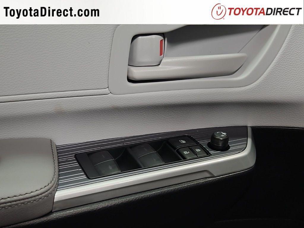 new 2025 Toyota Sienna car, priced at $41,865