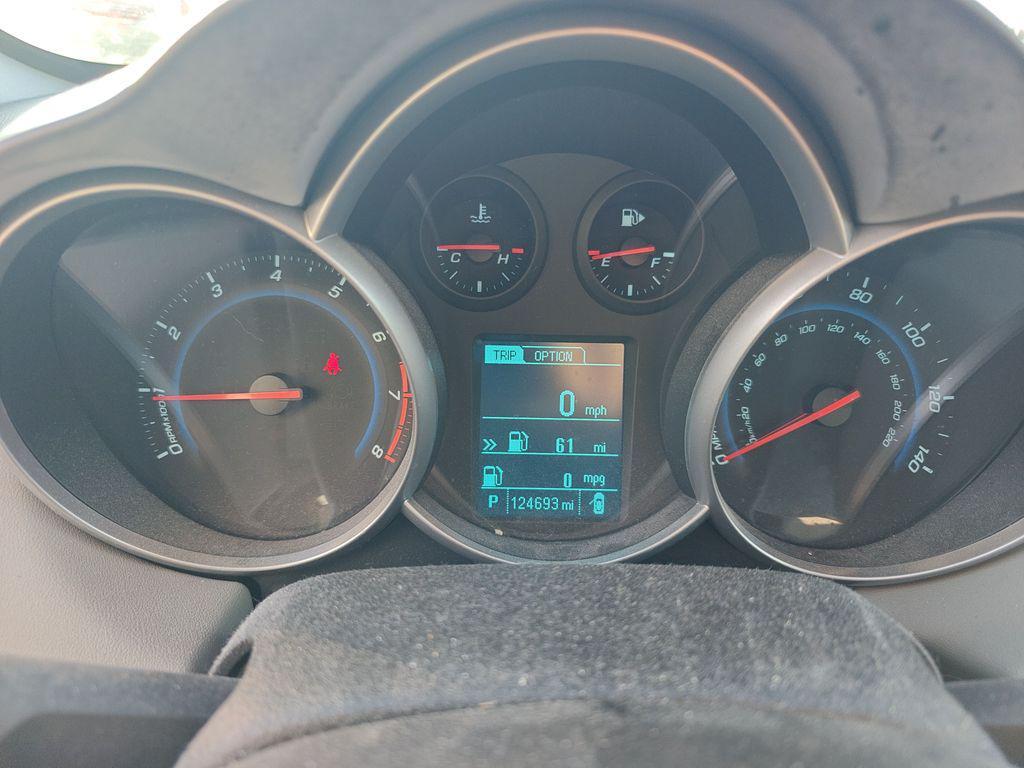 used 2014 Chevrolet Cruze car, priced at $5,995