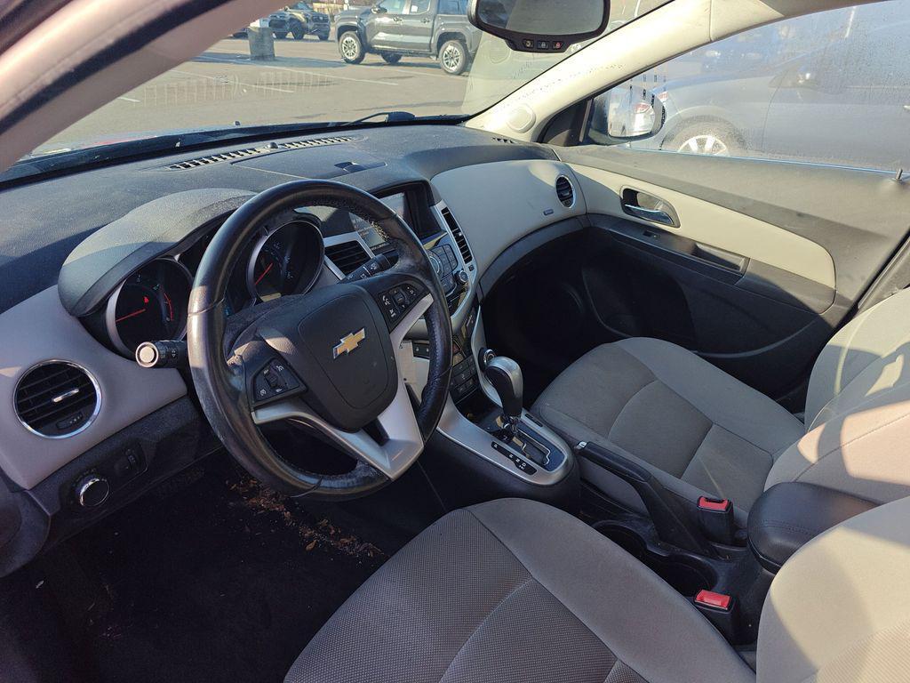 used 2014 Chevrolet Cruze car, priced at $5,995