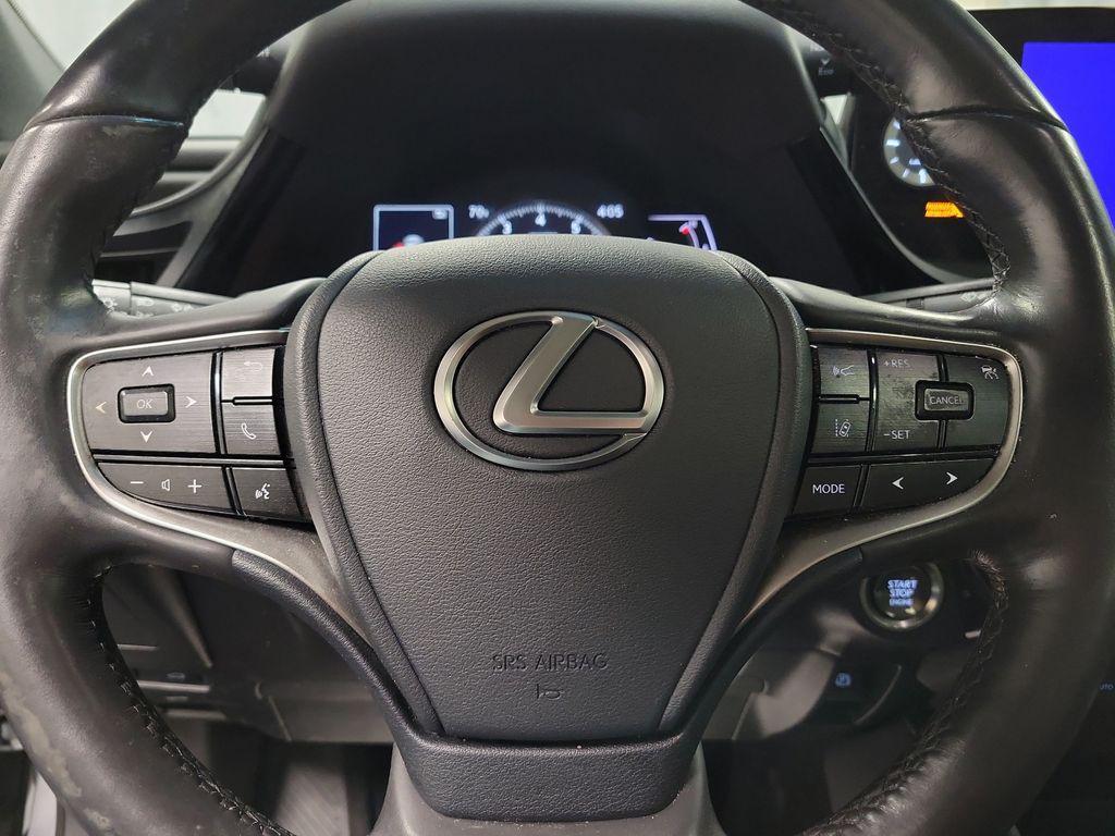 used 2023 Lexus ES 250 car, priced at $30,500