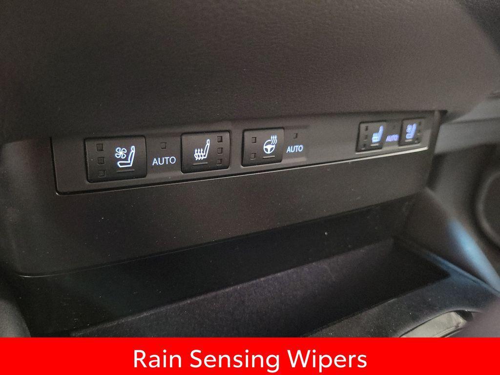 used 2023 Lexus ES 250 car, priced at $30,500