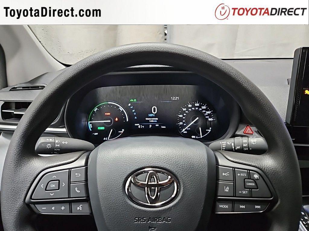 new 2025 Toyota Sienna car, priced at $43,465
