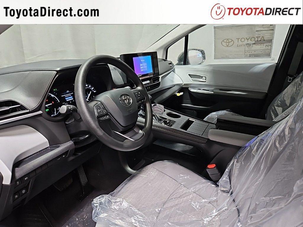 new 2025 Toyota Sienna car, priced at $43,465