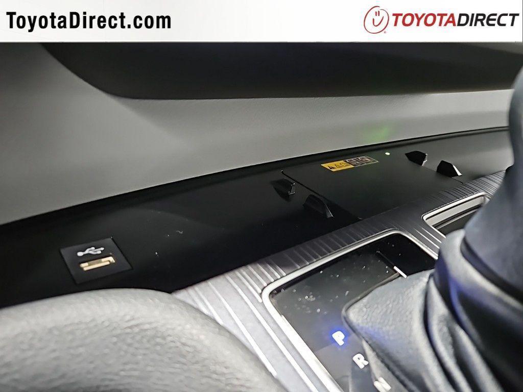 new 2025 Toyota Sienna car, priced at $43,465