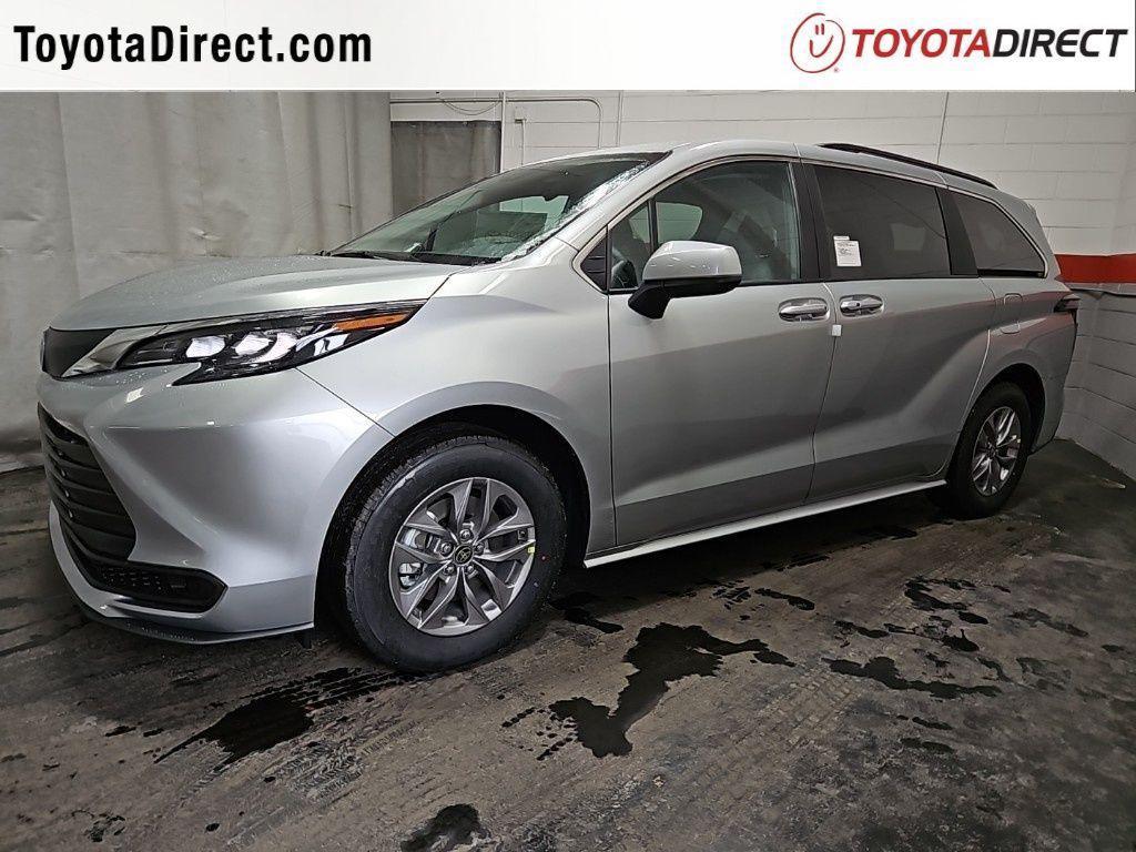 new 2025 Toyota Sienna car, priced at $43,465