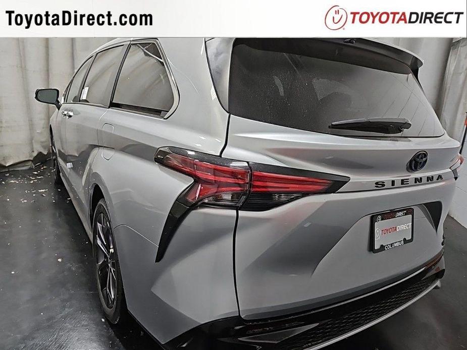 new 2024 Toyota Sienna car, priced at $49,301