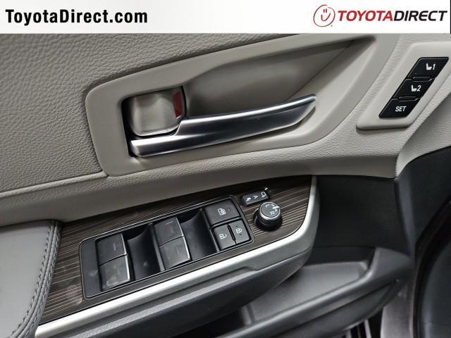 new 2024 Toyota Sienna car, priced at $54,165