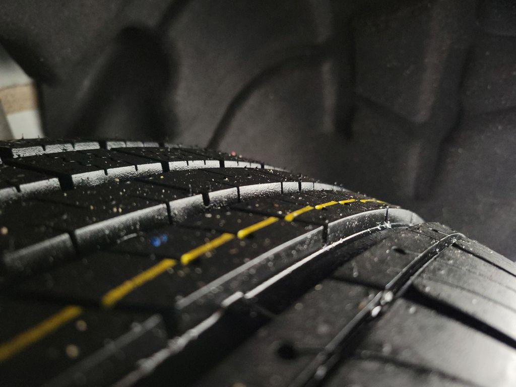 used 2022 Volvo XC60 car, priced at $20,994