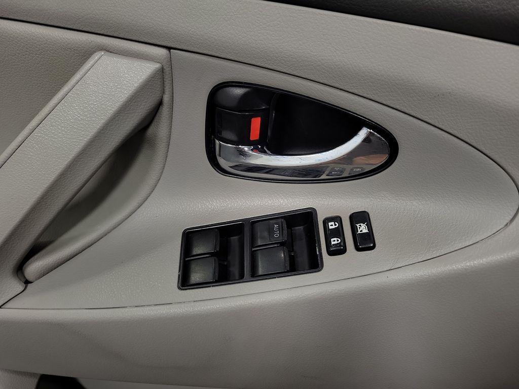 used 2007 Toyota Camry Hybrid car, priced at $5,995
