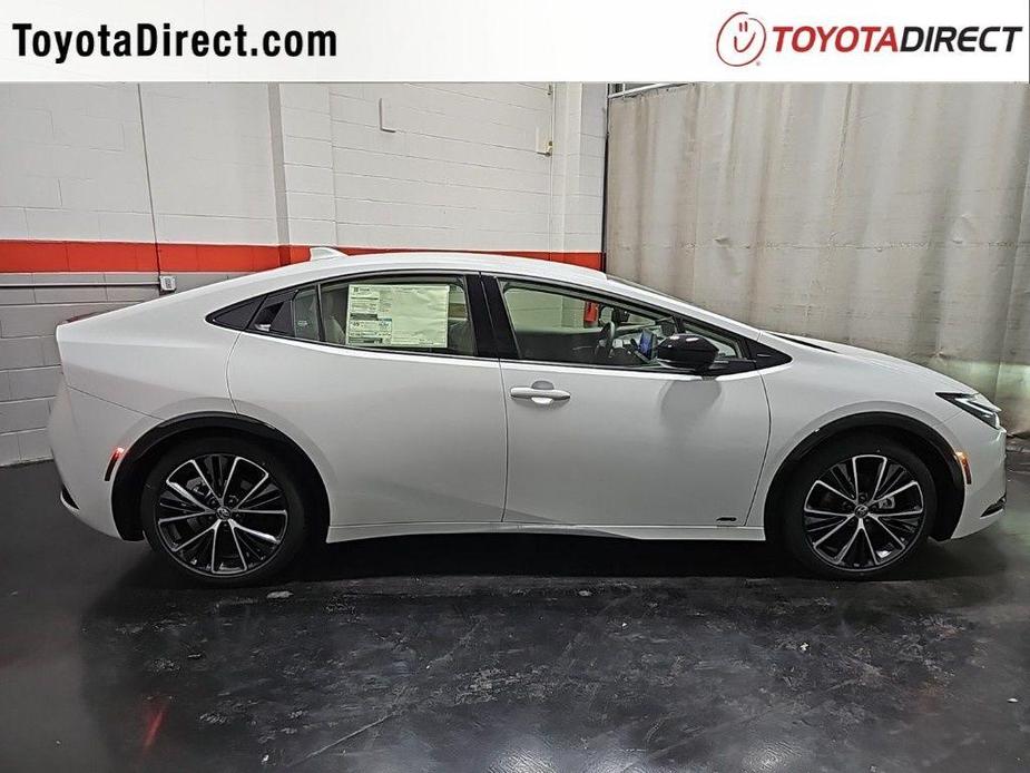 new 2024 Toyota Prius car, priced at $32,963