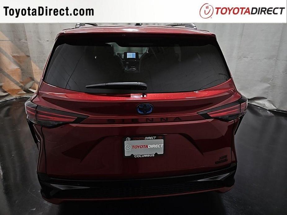 new 2024 Toyota Sienna car, priced at $48,421