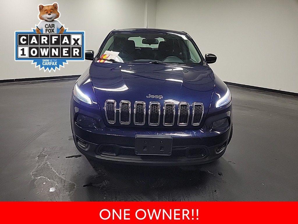 used 2014 Jeep Cherokee car, priced at $10,500