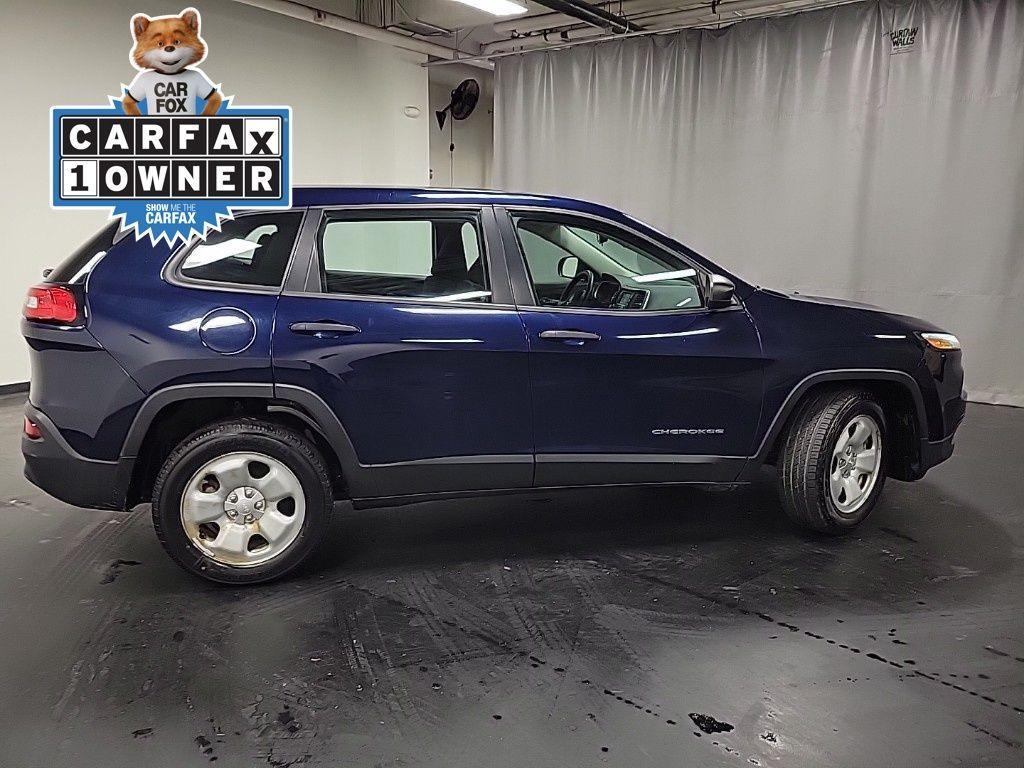 used 2014 Jeep Cherokee car, priced at $10,500