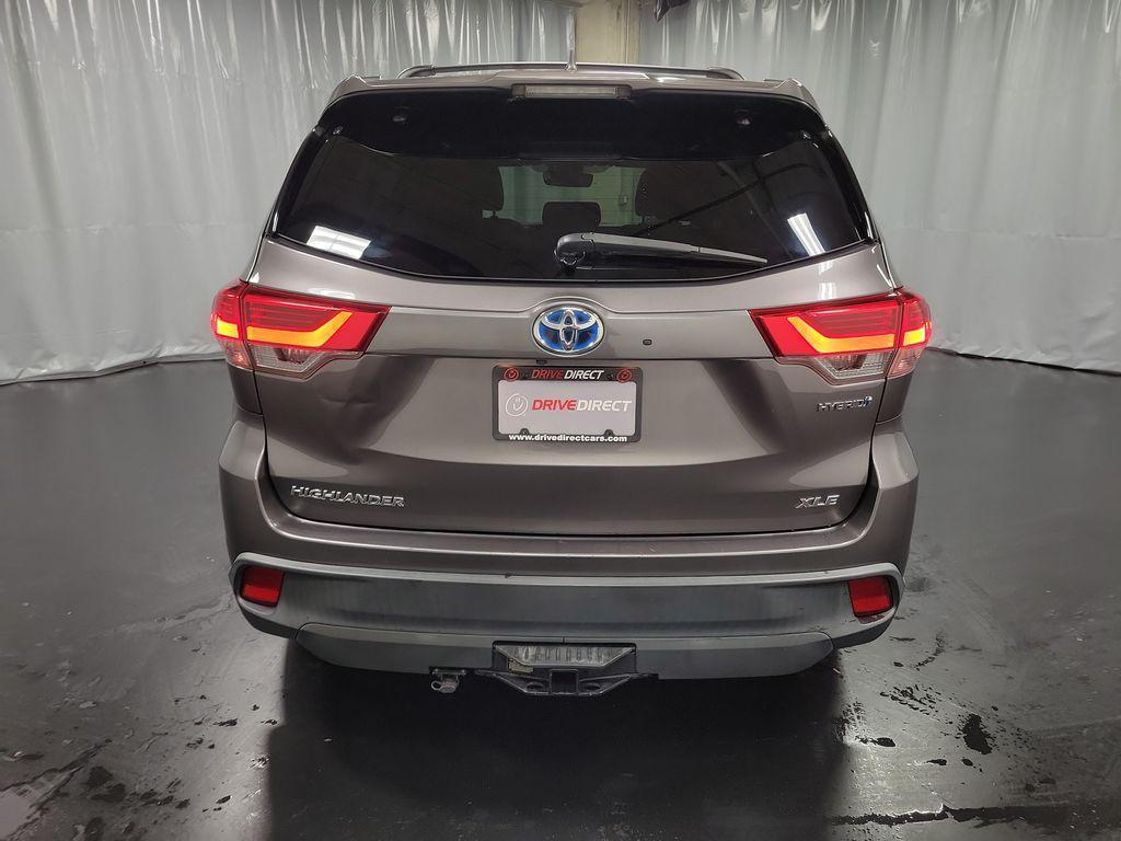 used 2019 Toyota Highlander Hybrid car, priced at $21,995