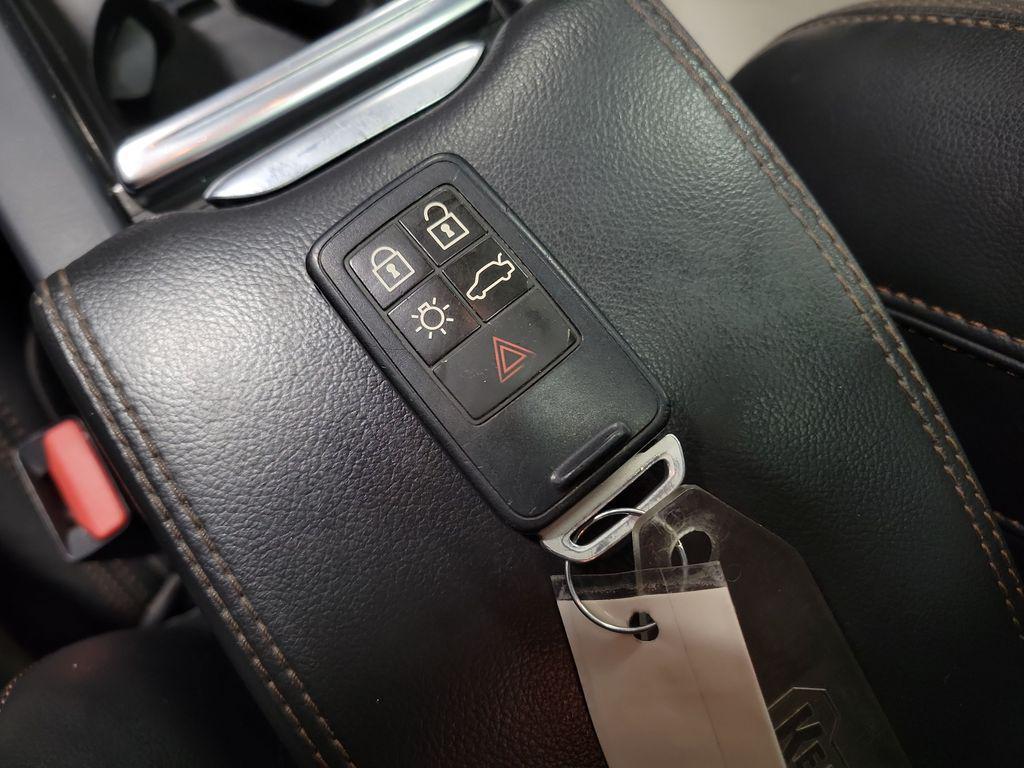 used 2017 Volvo V60 Cross Country car, priced at $9,500