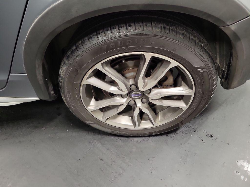 used 2017 Volvo V60 Cross Country car, priced at $9,500