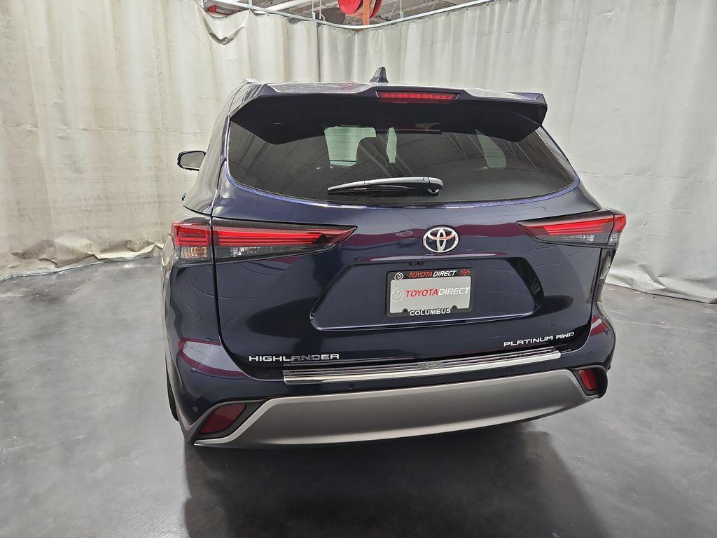 new 2025 Toyota Highlander car, priced at $51,649