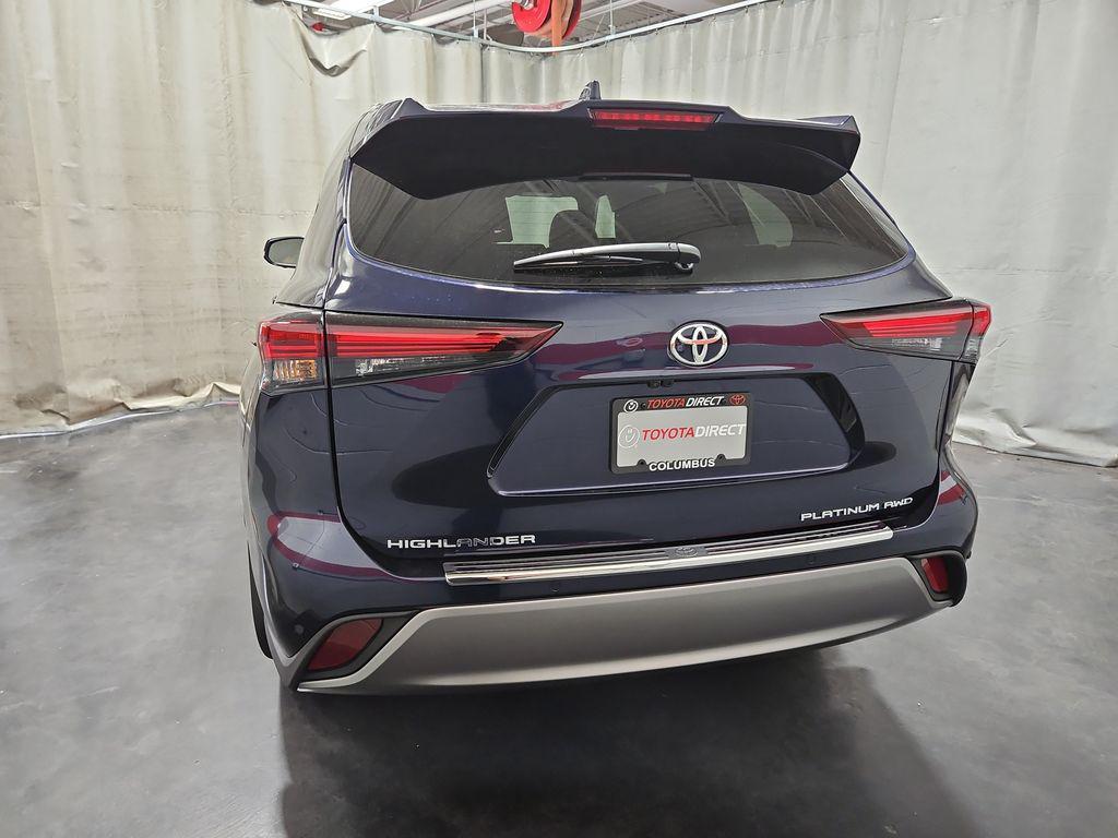 new 2025 Toyota Highlander car, priced at $51,649