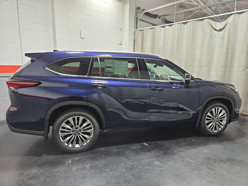 new 2025 Toyota Highlander car, priced at $51,649