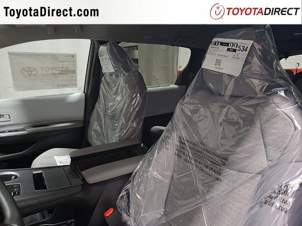 new 2025 Toyota Sienna car, priced at $41,865