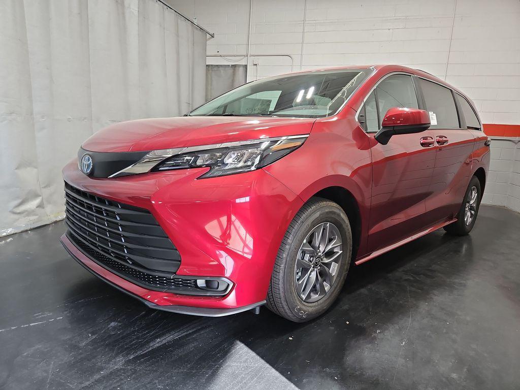 new 2025 Toyota Sienna car, priced at $41,865