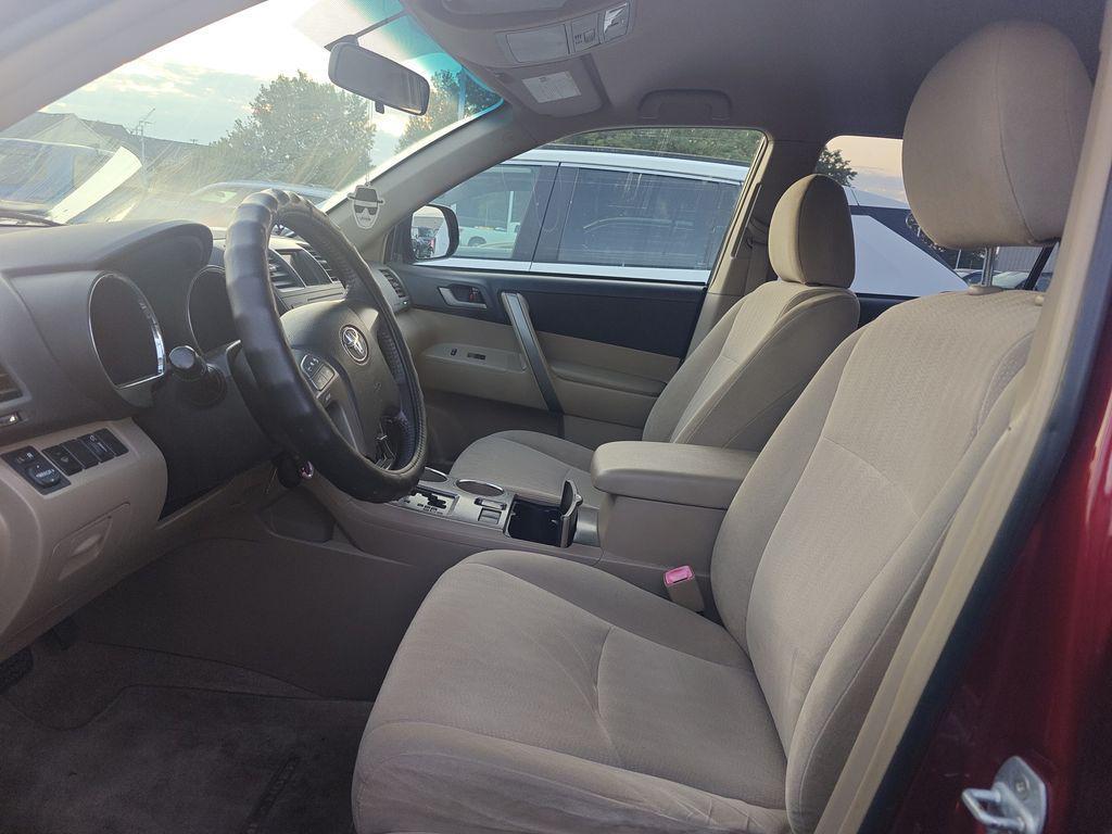 used 2008 Toyota Highlander car, priced at $6,995