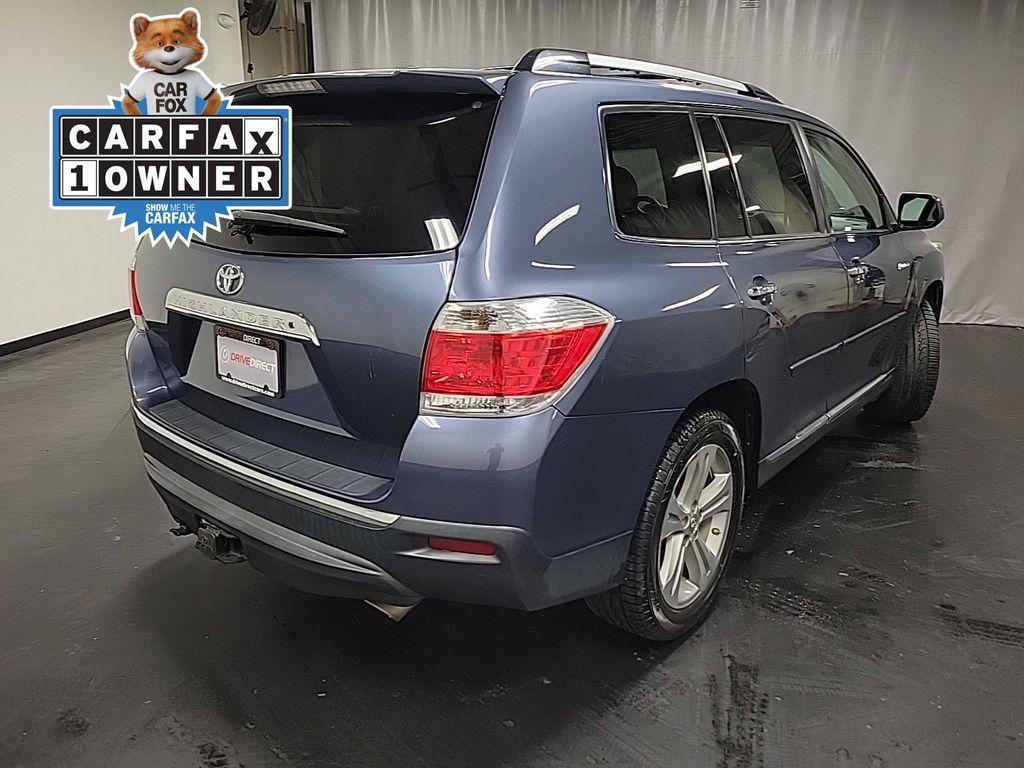 used 2013 Toyota Highlander car, priced at $16,995