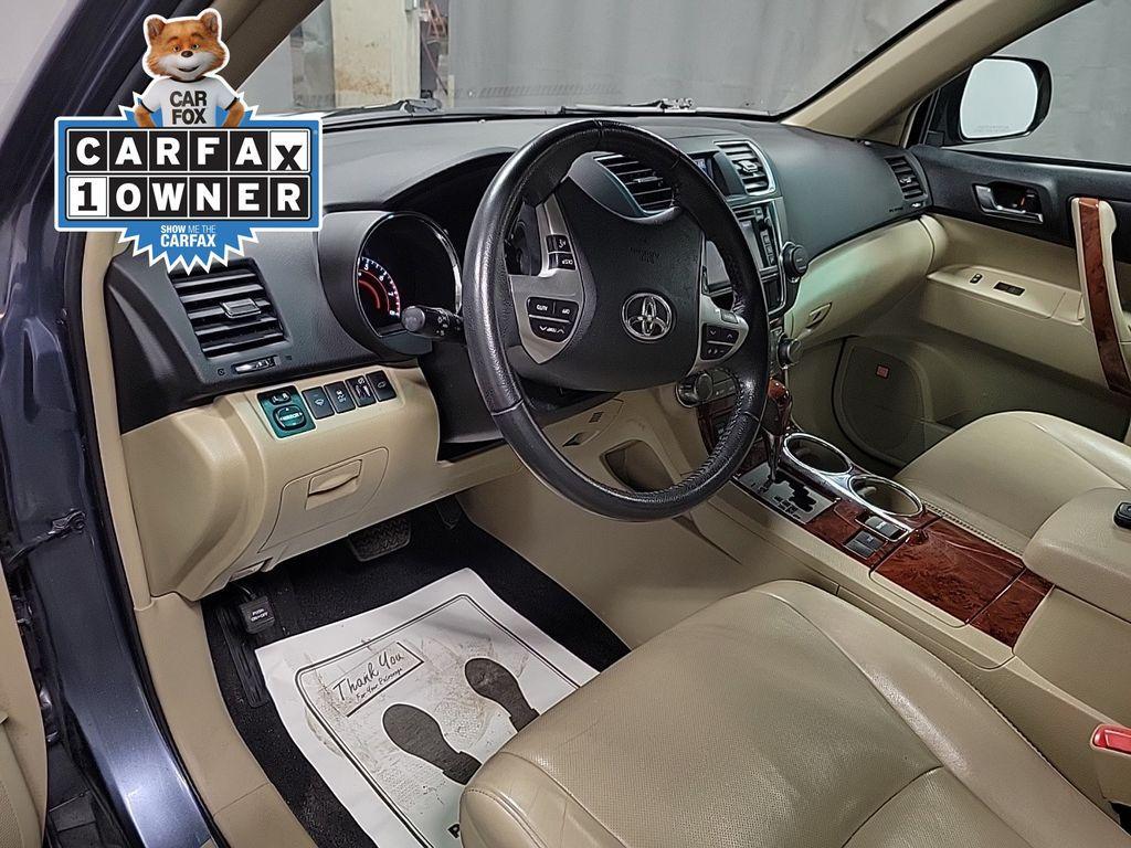 used 2013 Toyota Highlander car, priced at $16,995