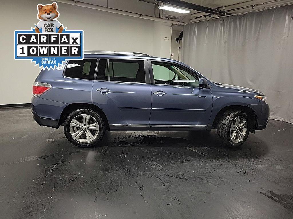 used 2013 Toyota Highlander car, priced at $16,995