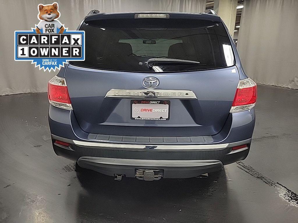 used 2013 Toyota Highlander car, priced at $16,995
