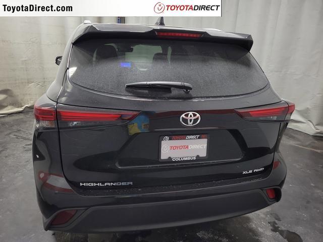 new 2024 Toyota Highlander car, priced at $45,563