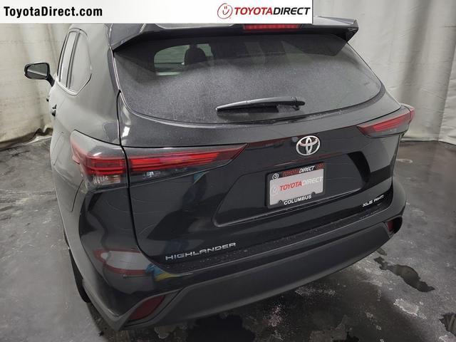 new 2024 Toyota Highlander car, priced at $45,563