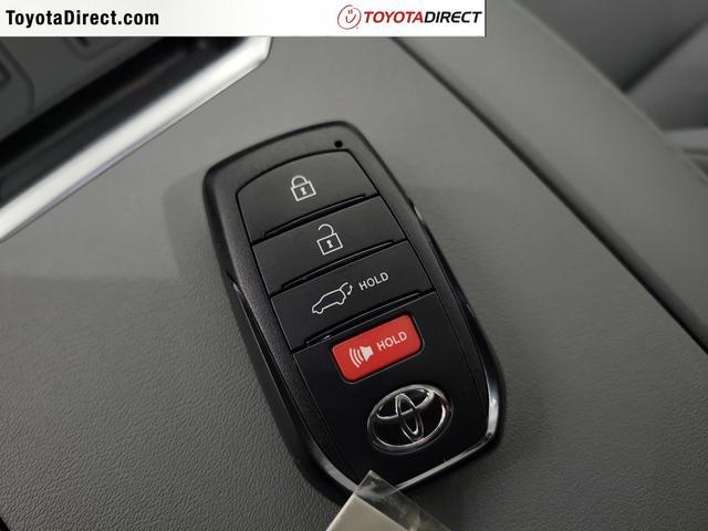 new 2024 Toyota Highlander car, priced at $45,563