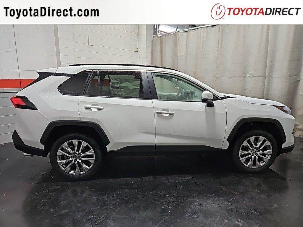 new 2025 Toyota RAV4 car, priced at $37,924