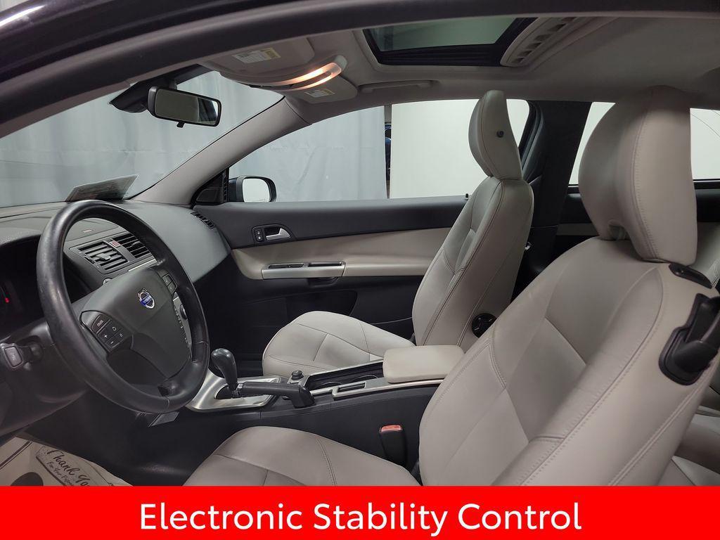 used 2008 Volvo C30 car, priced at $7,995