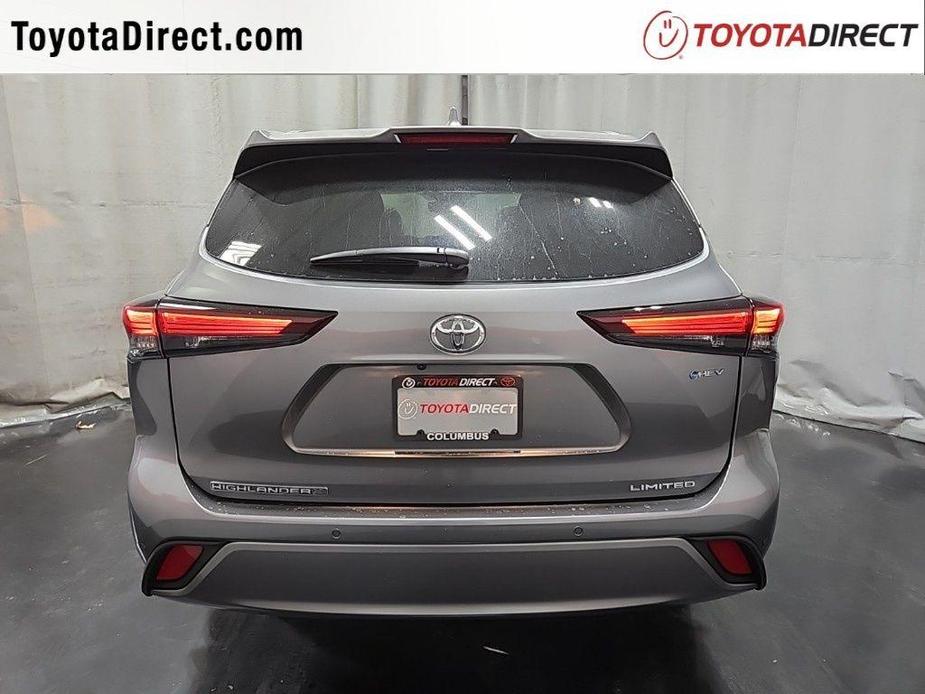 new 2025 Toyota Highlander Hybrid car, priced at $54,130