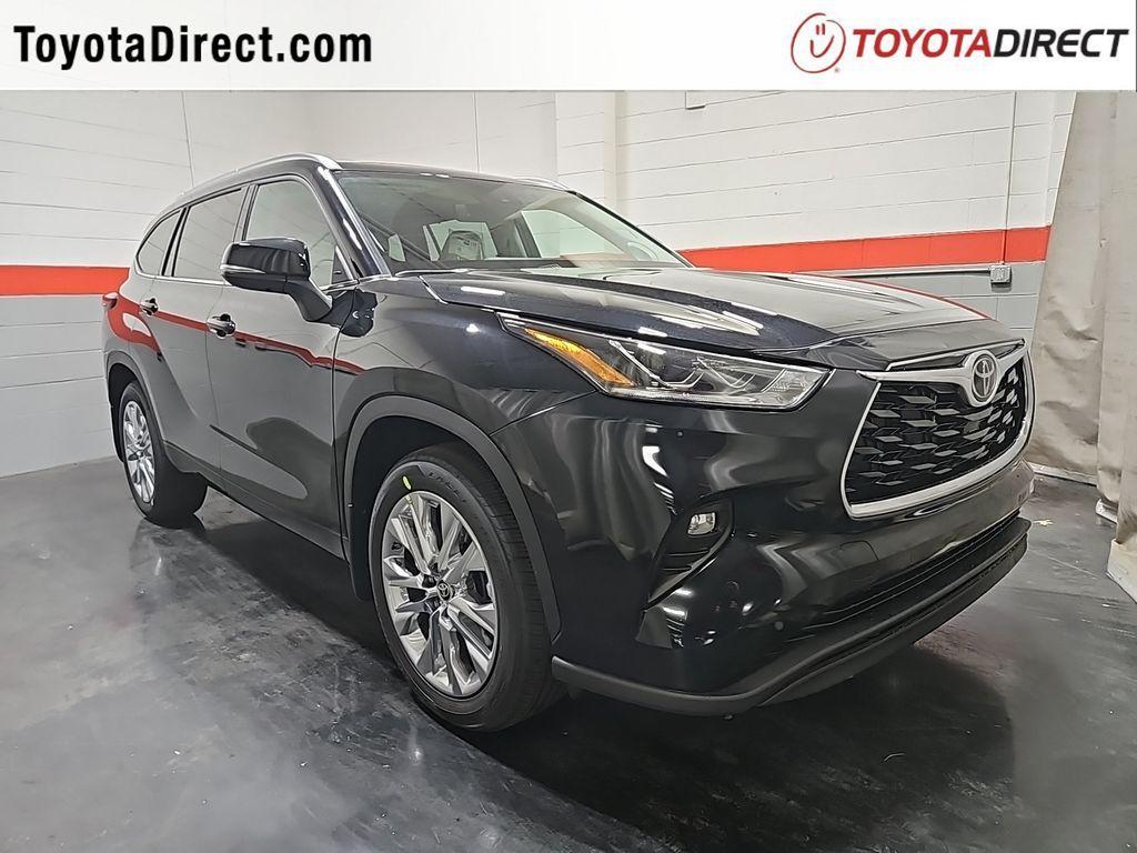 new 2025 Toyota Highlander car, priced at $50,853