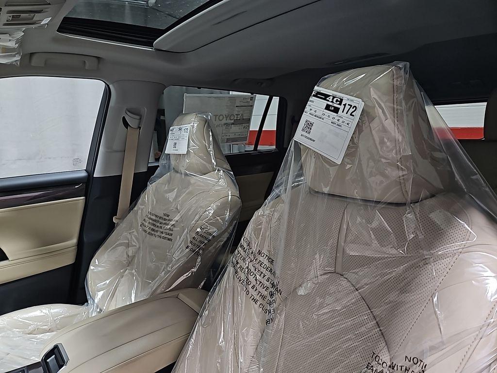 new 2025 Toyota Highlander car, priced at $50,853