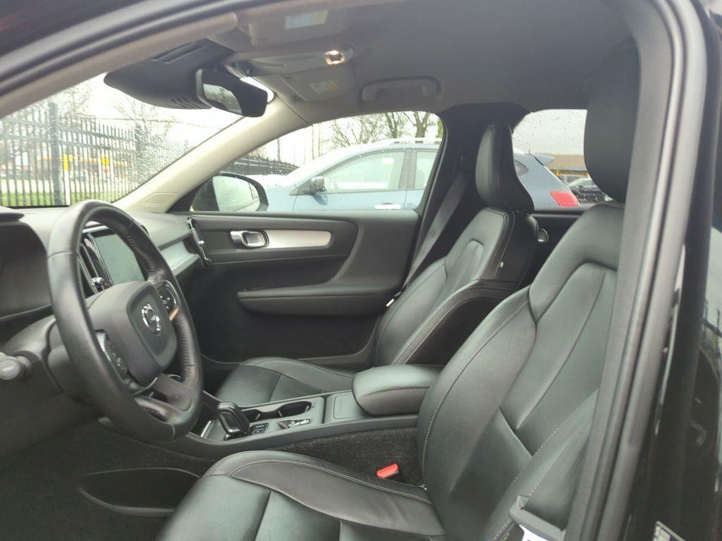 used 2019 Volvo XC40 car, priced at $17,995