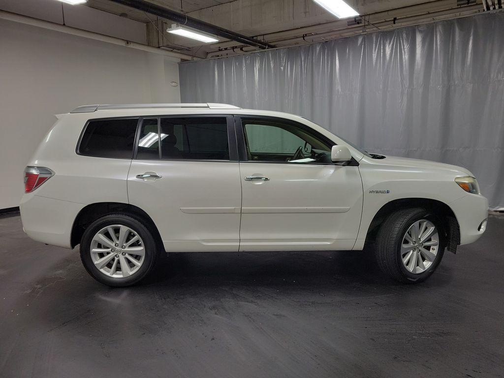 used 2009 Toyota Highlander Hybrid car, priced at $6,995
