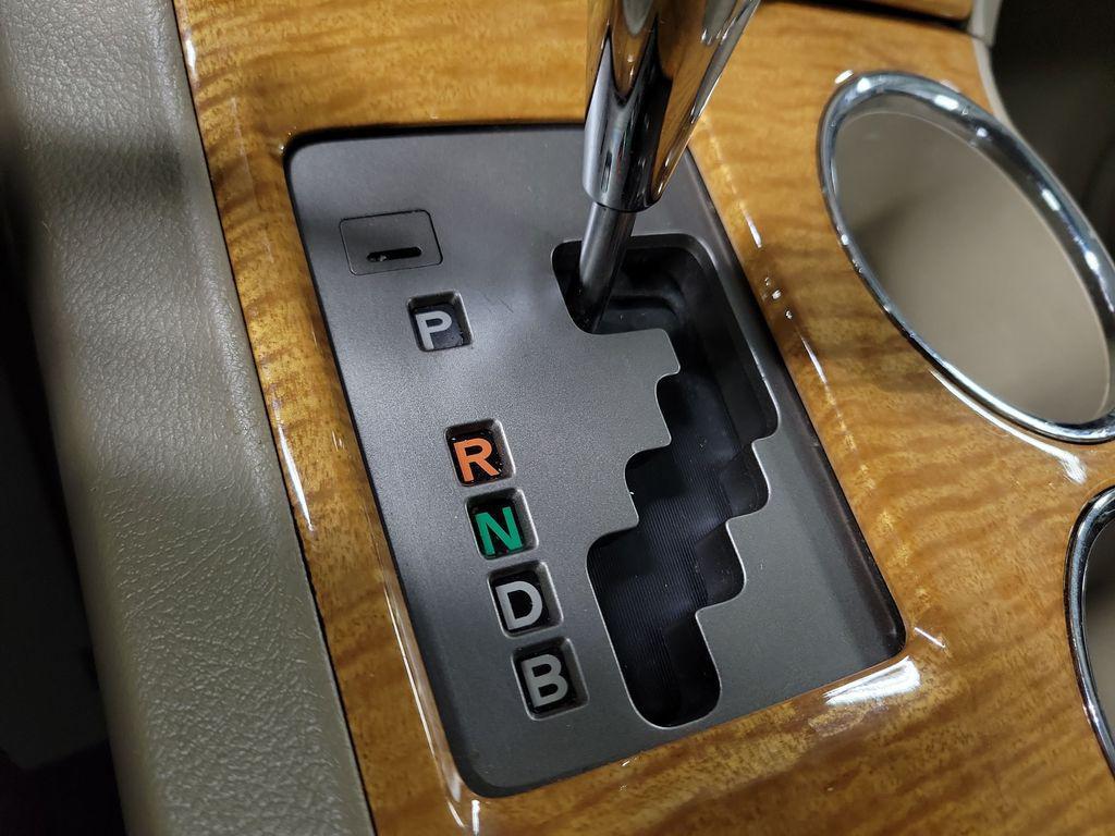 used 2009 Toyota Highlander Hybrid car, priced at $6,995