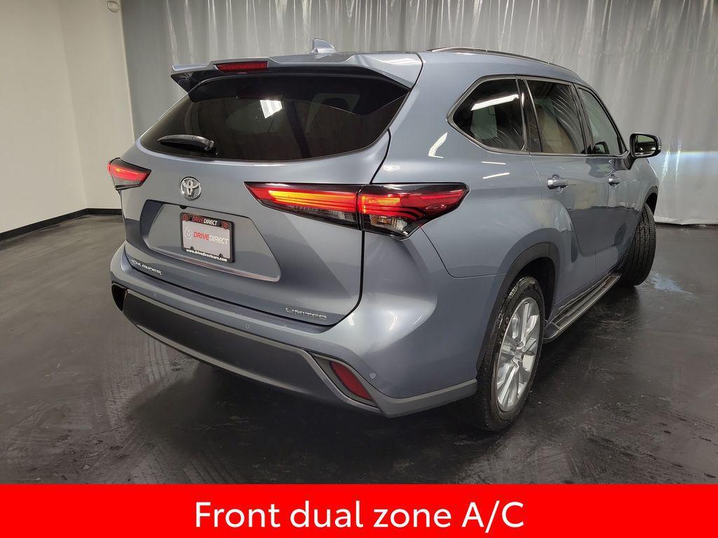 used 2023 Toyota Highlander car, priced at $32,995