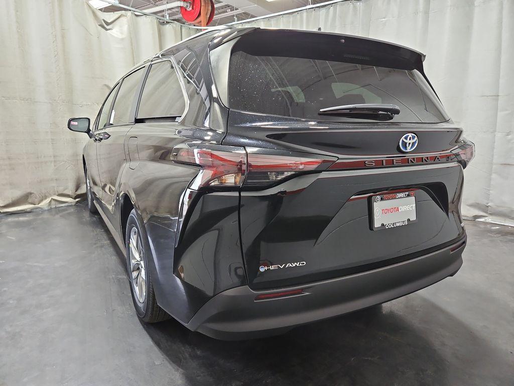new 2025 Toyota Sienna car, priced at $43,465