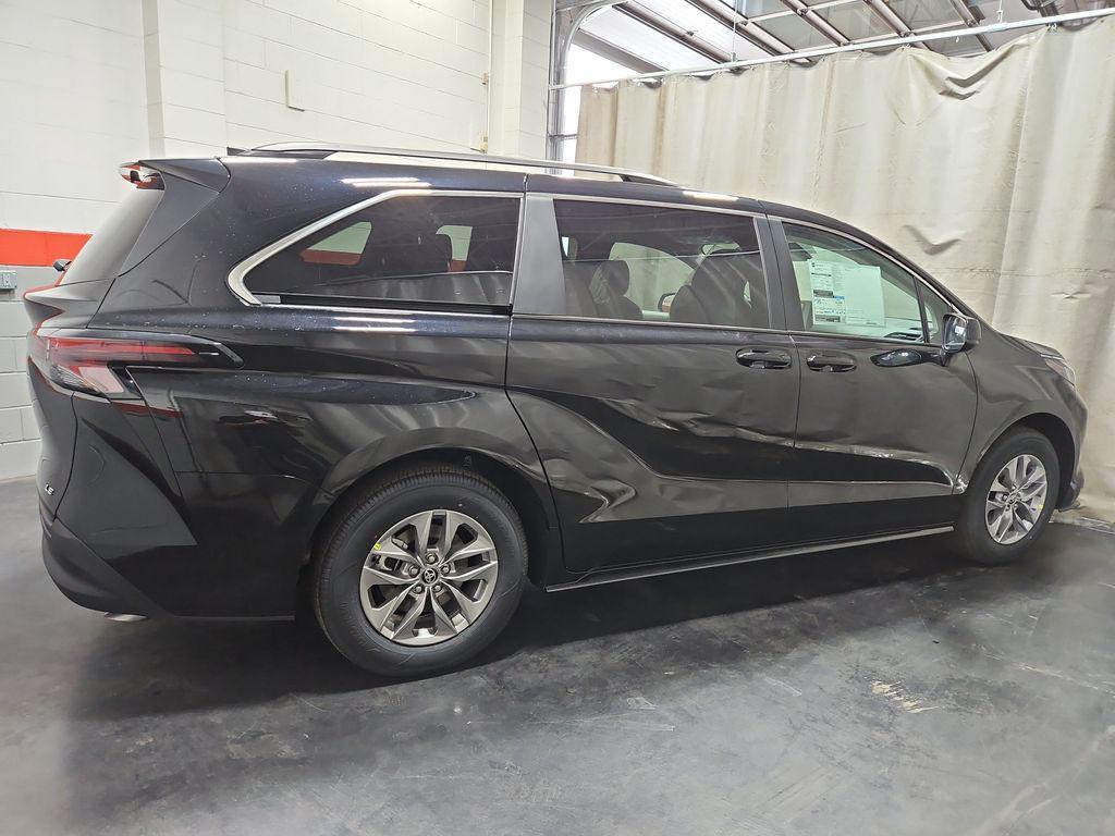 new 2025 Toyota Sienna car, priced at $43,465