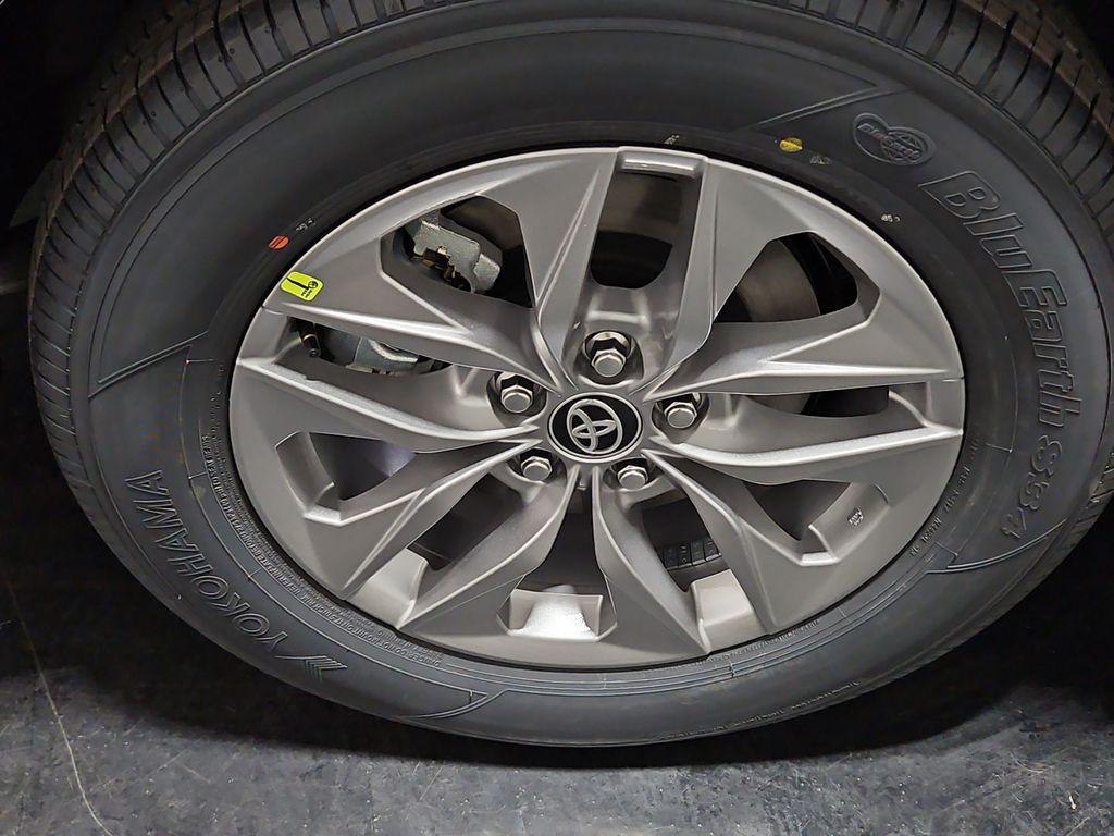 new 2025 Toyota Sienna car, priced at $43,465