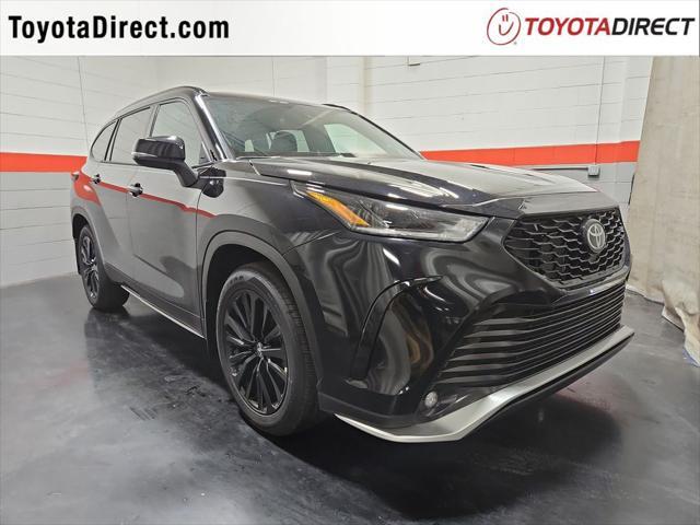 new 2025 Toyota Highlander car, priced at $50,043