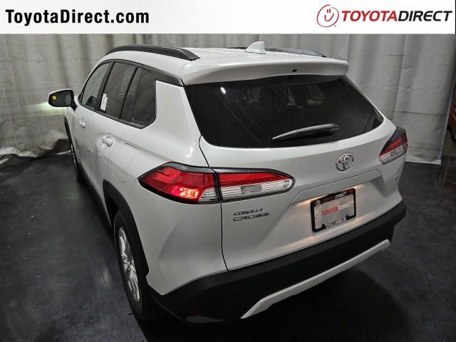 new 2024 Toyota Corolla Cross car, priced at $30,494